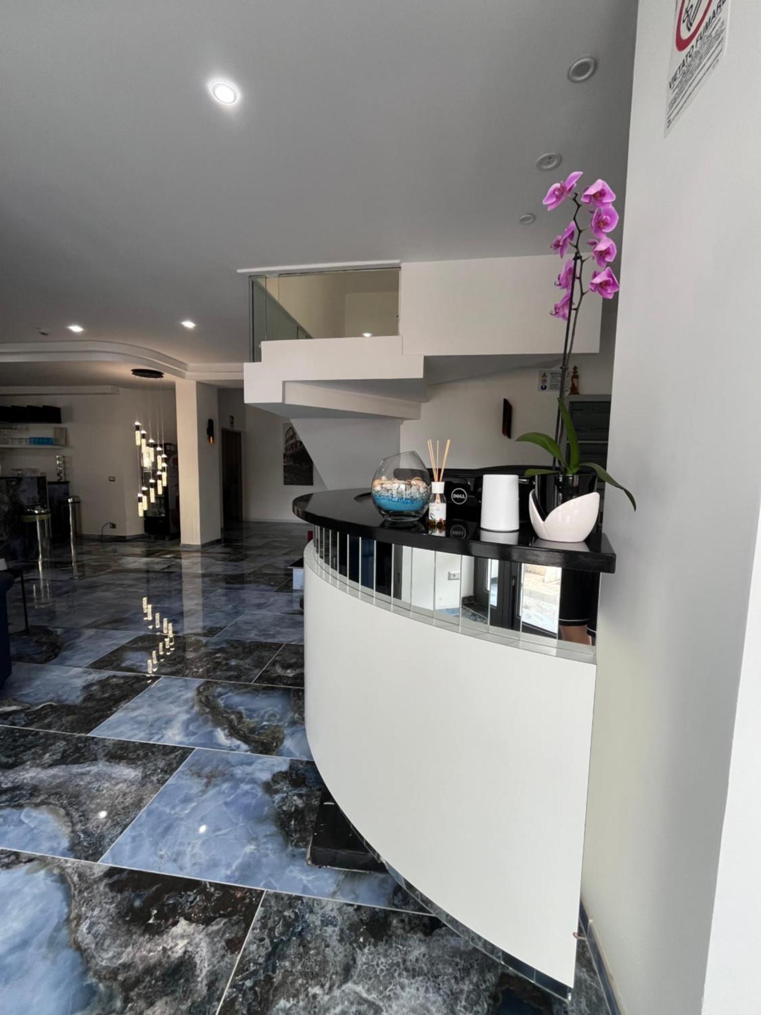 Tc Hotel Lido dei Pini Extérieur photo